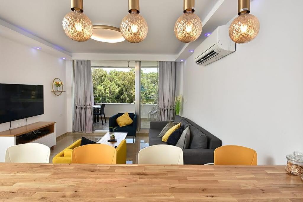 Achziv Sea & Sun Apartment Gesher HaZiv Exterior photo