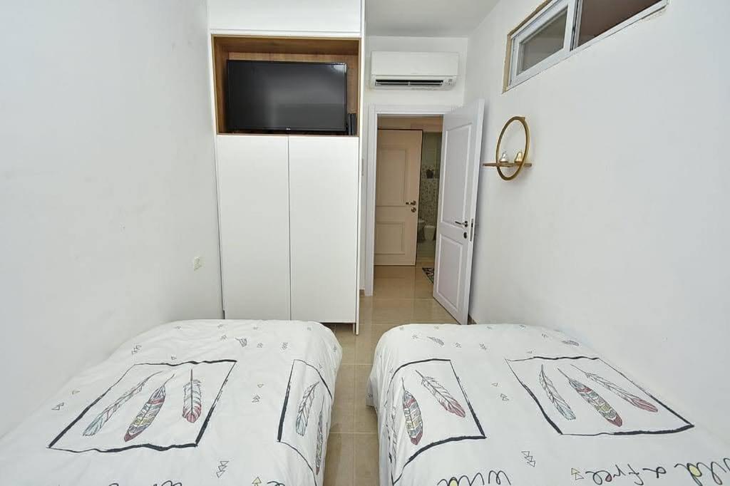Achziv Sea & Sun Apartment Gesher HaZiv Exterior photo